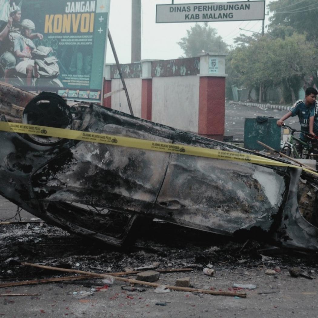 vụ bạo loạn indonesia 6